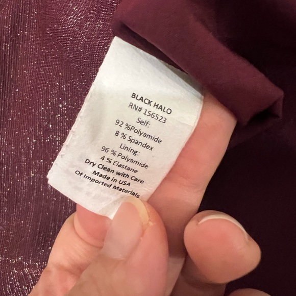 NWT Black Halo Vintea Sheath Red Metallic Dress - Picture 10 of 12